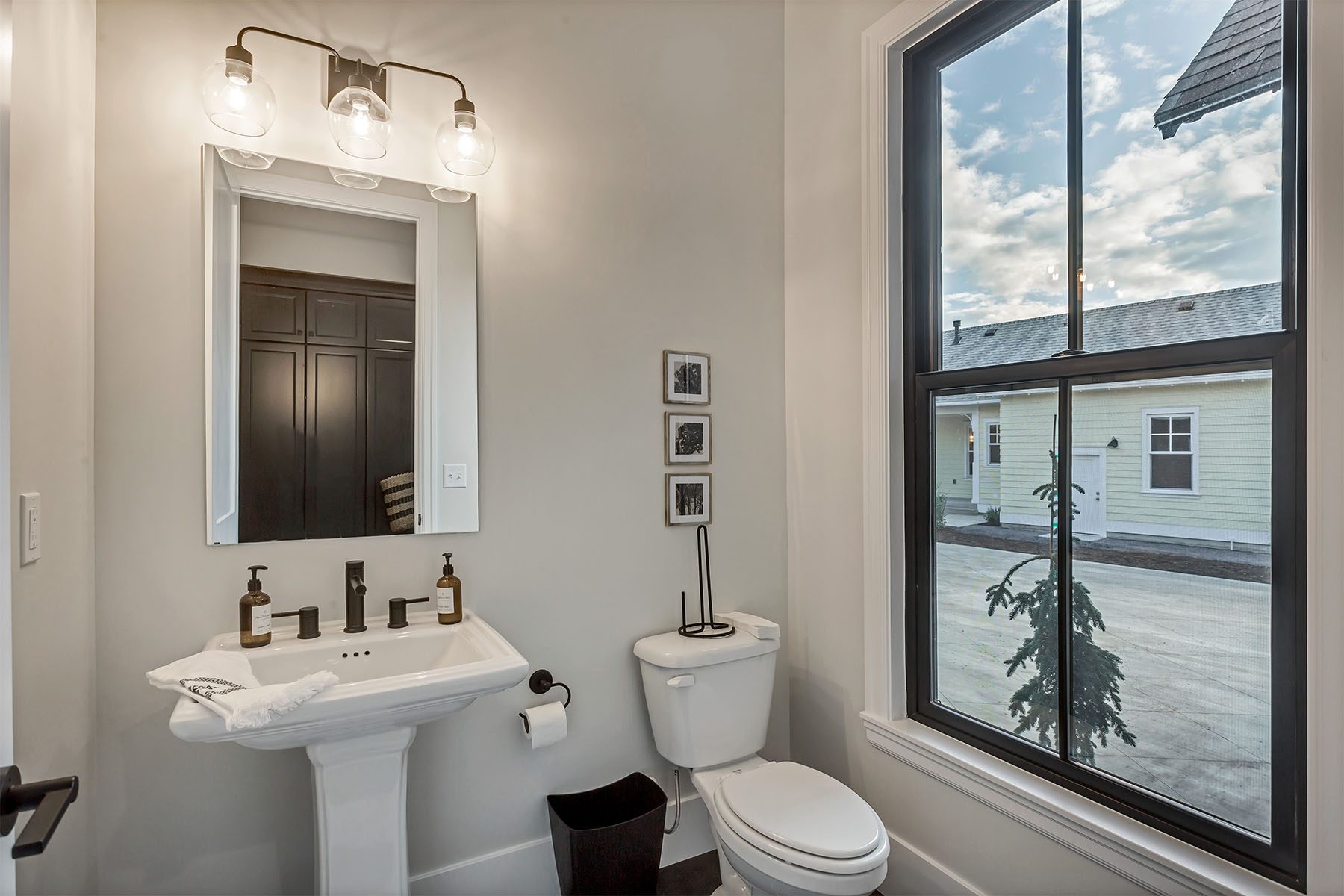 _0013_Powder 1 – Reunion II