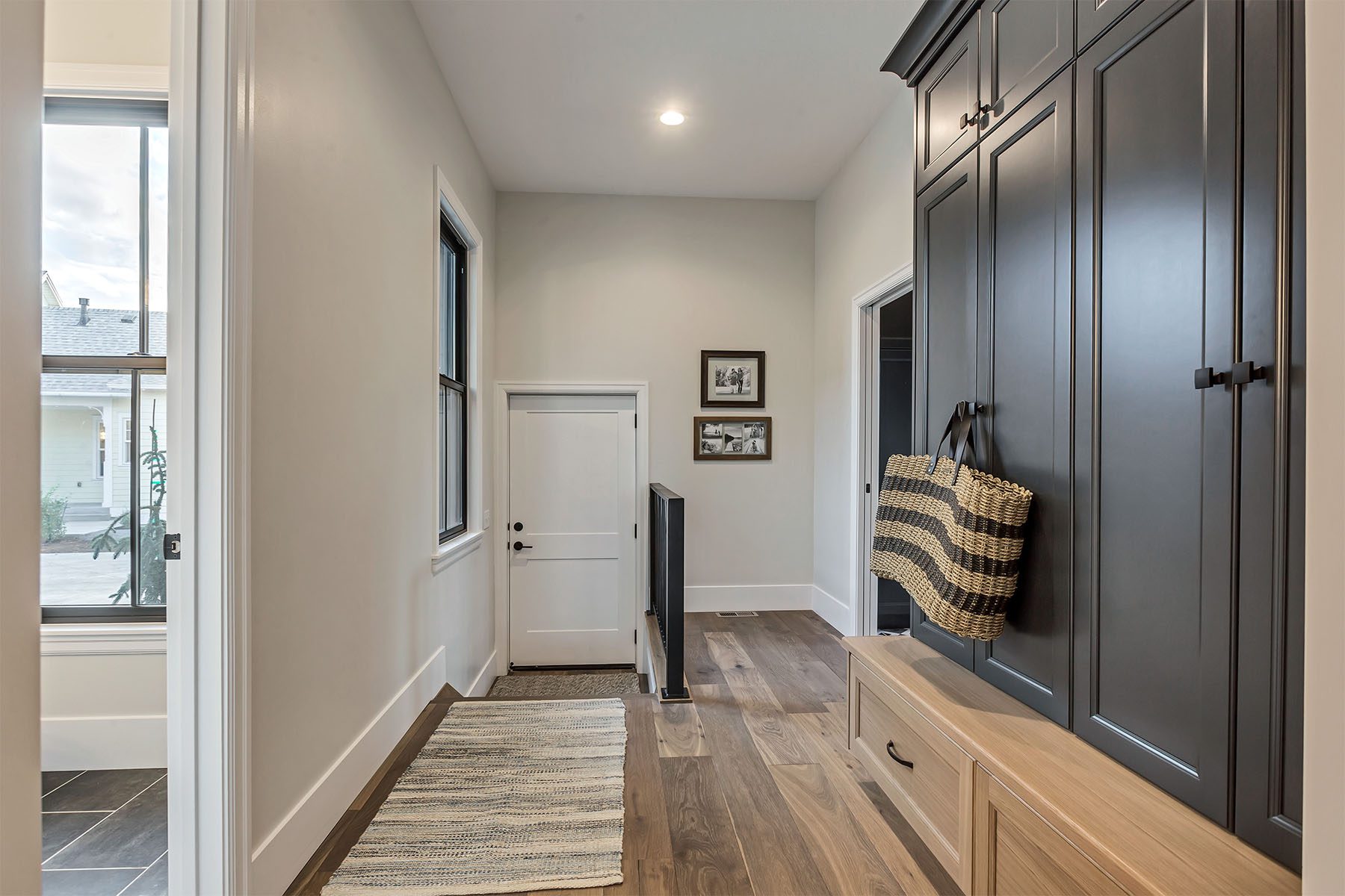 _0014_Mud Room 1 – Reunion II