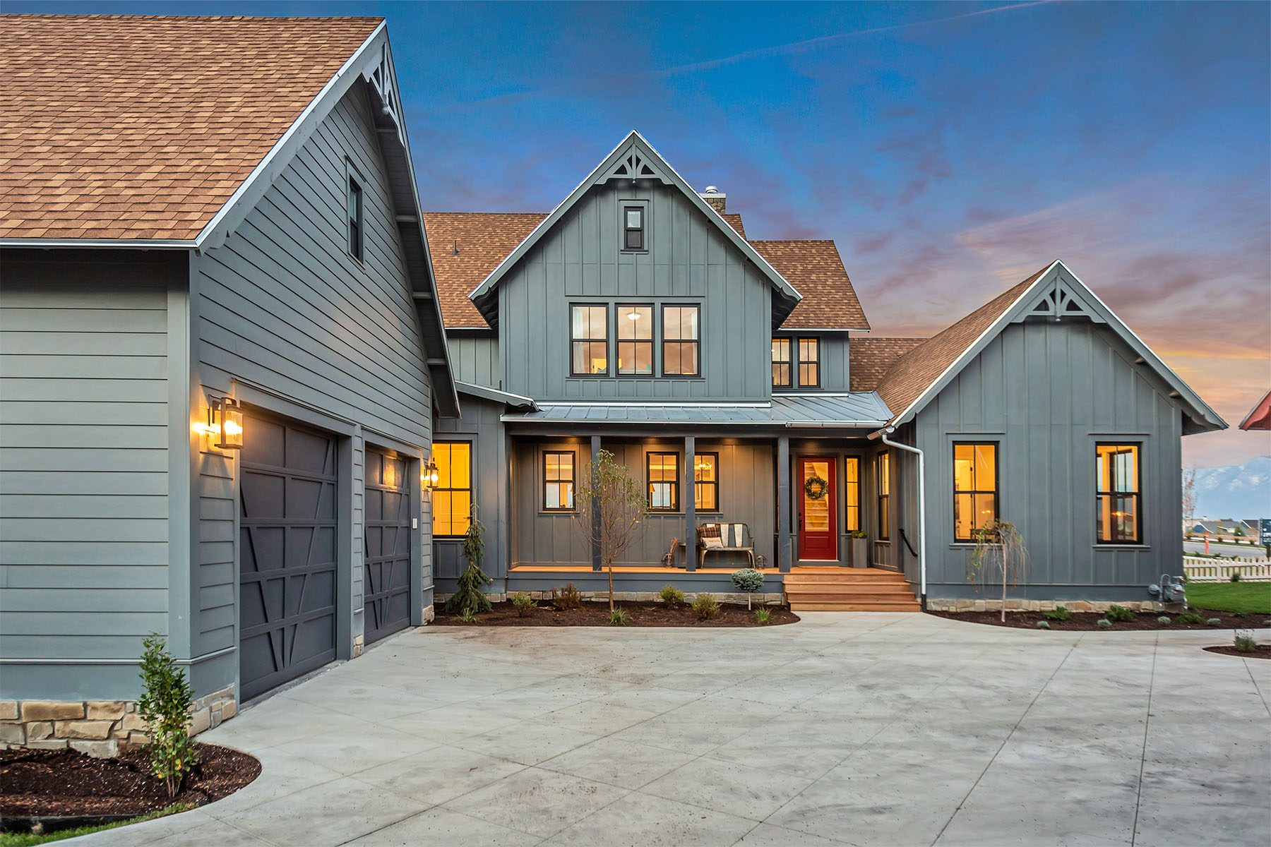 _0045_Front 2 – Reunion II