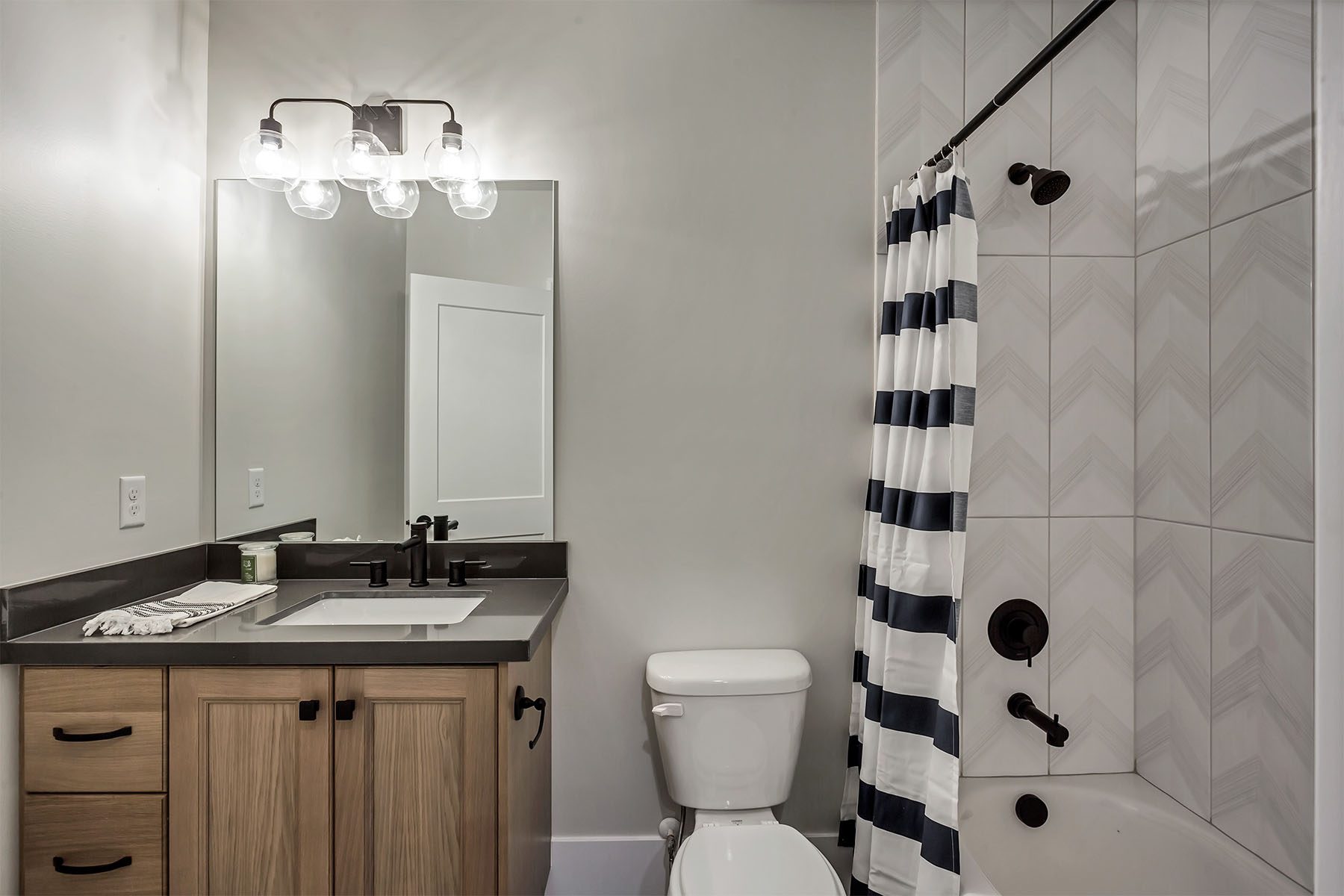 _0062_Basement 11 – Reunion II