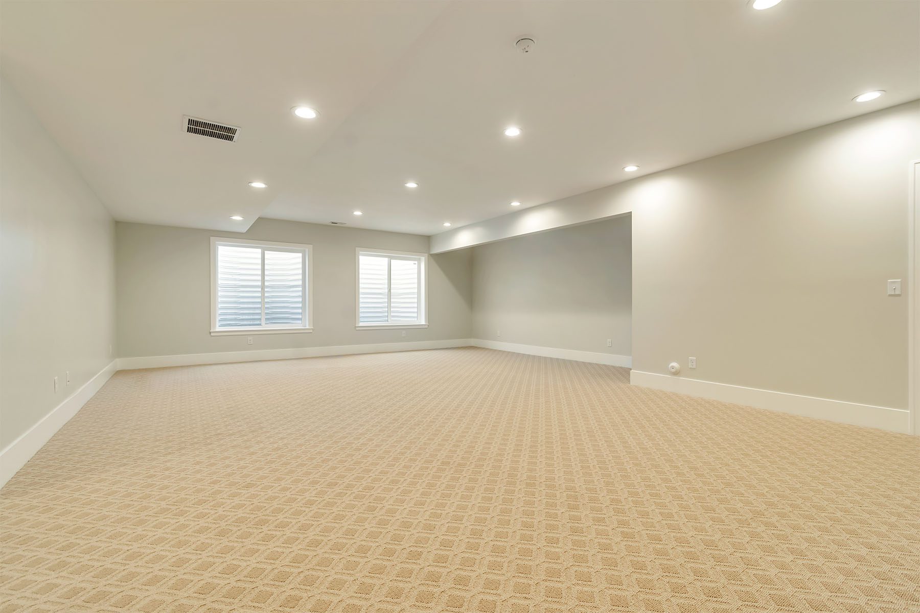 _0037_Basement 3 – Hampton