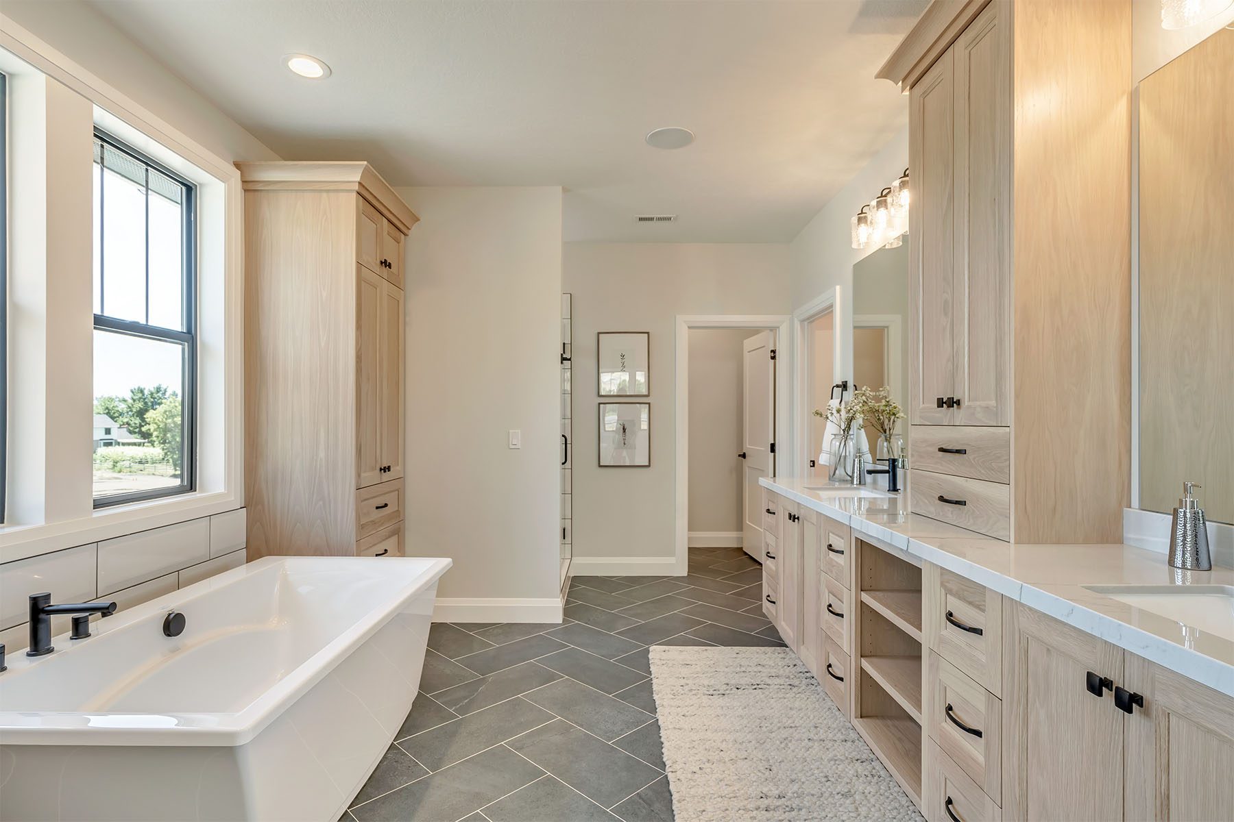 _0014_Master Bath 1 – Hampton