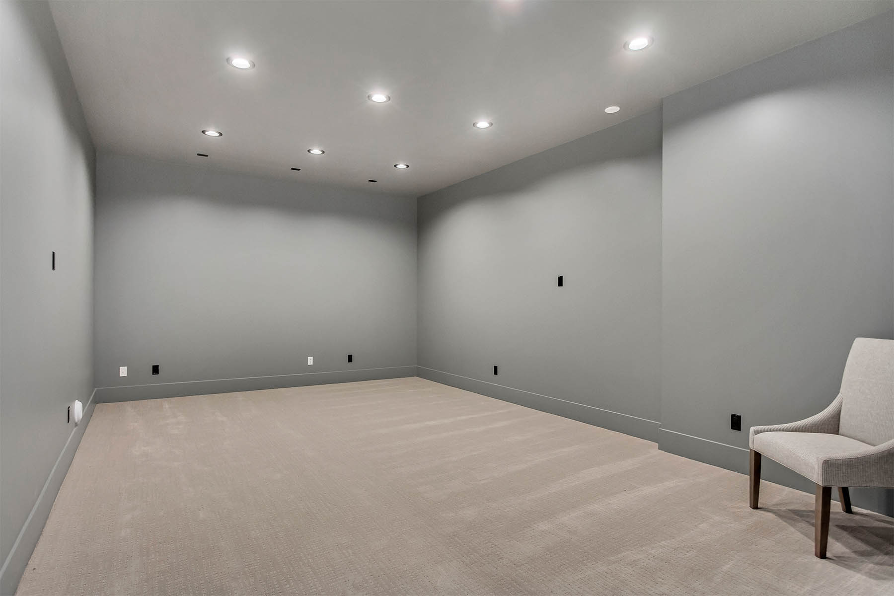 _0075_Basement 10 – Reunion