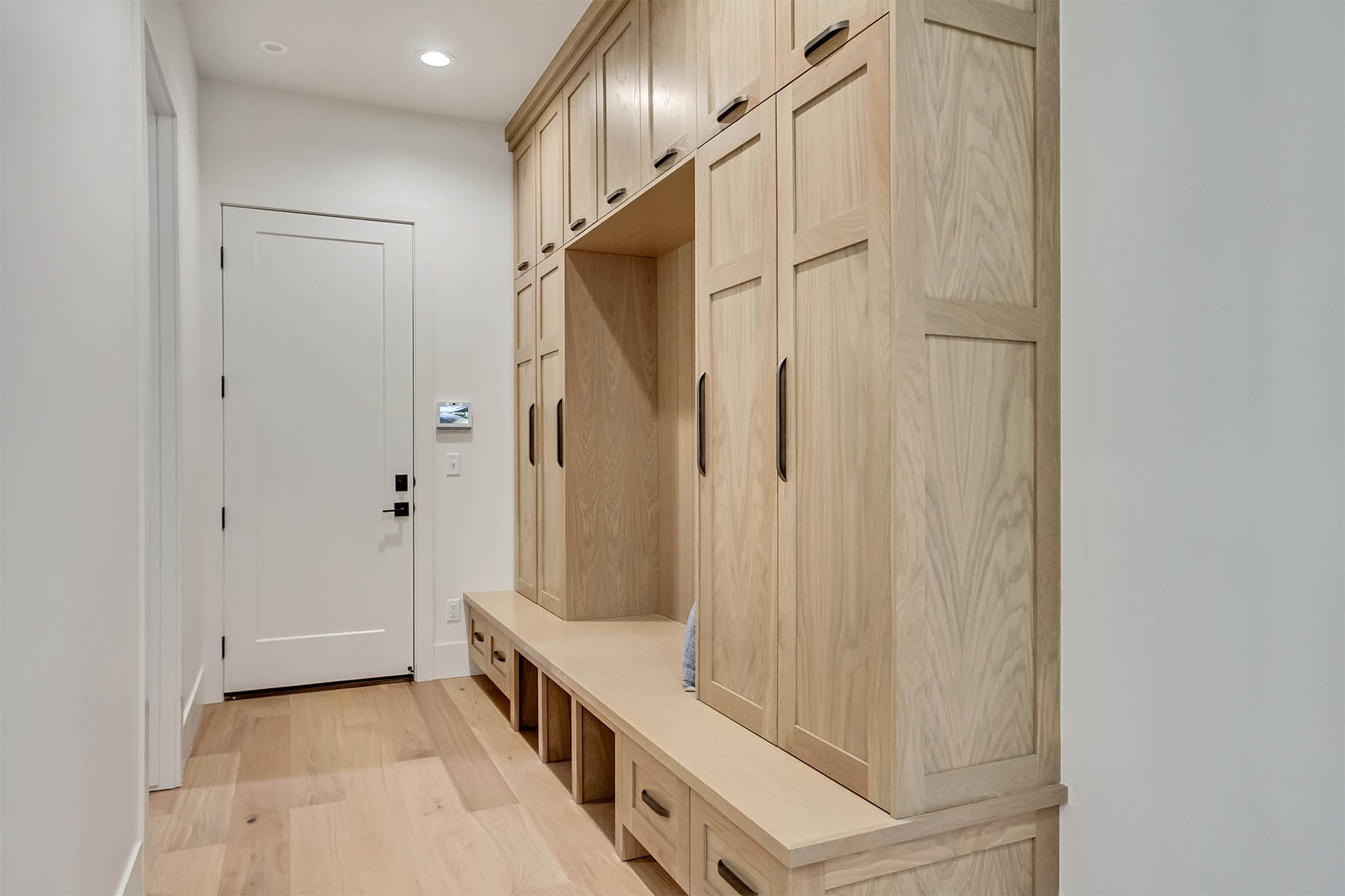 _0010_Mudroom 1 – Reunion