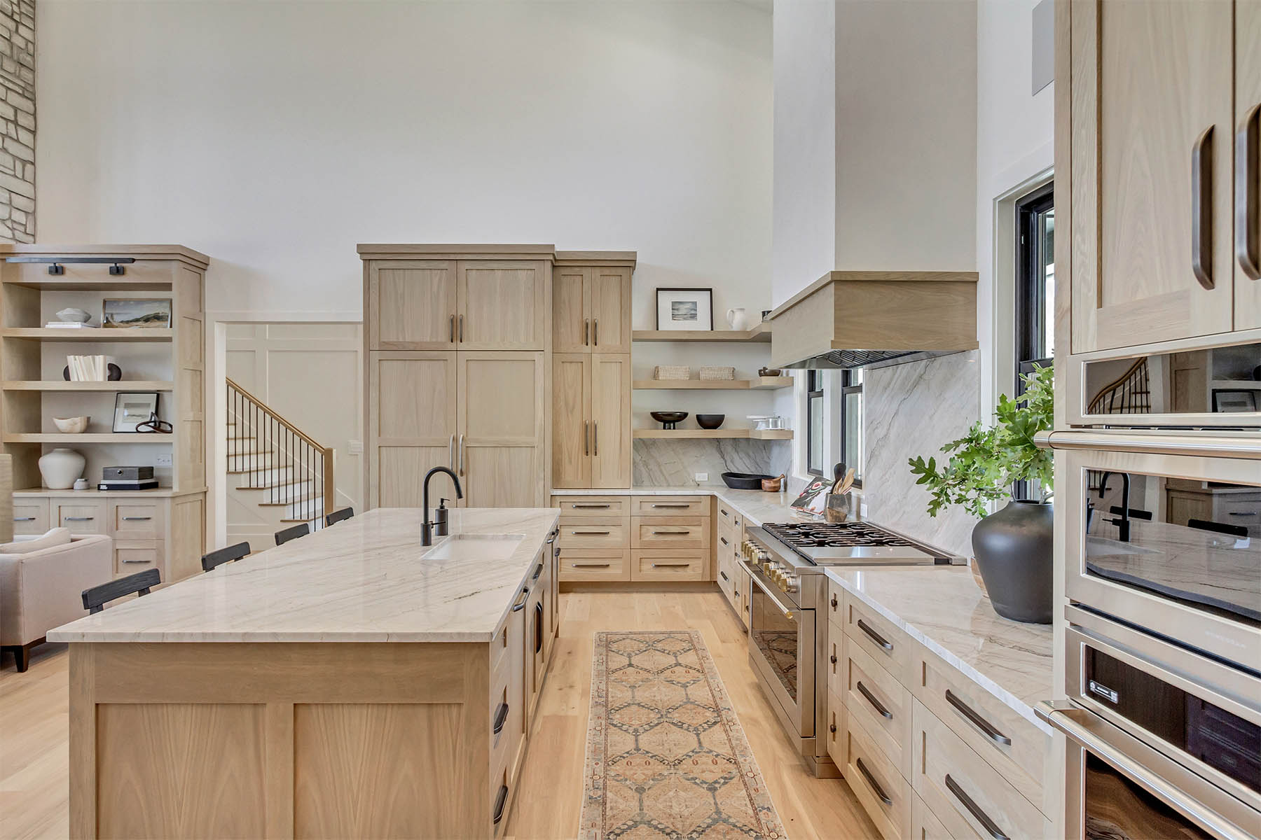 _0040_Kitchen 8 – Reunion