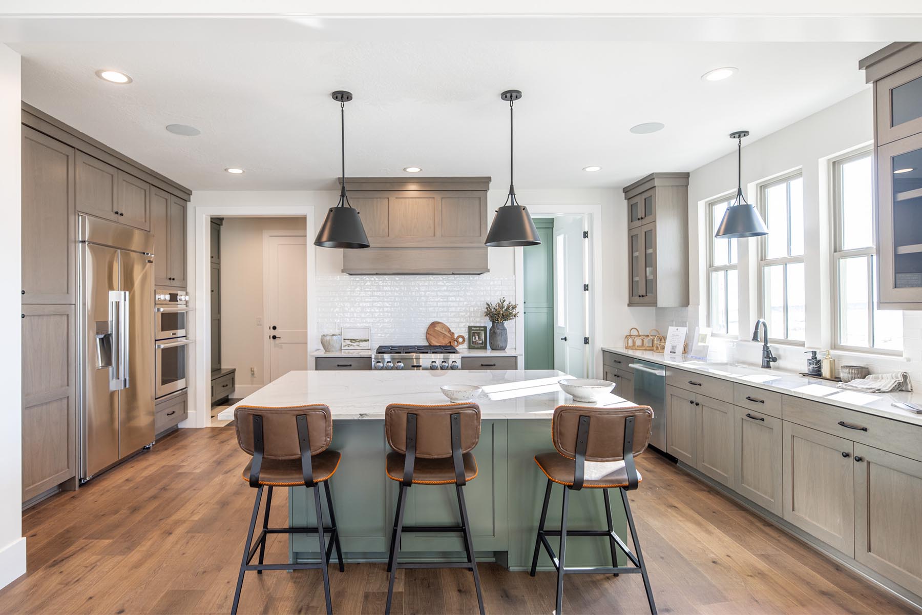 TR118_0017_TR118-7256