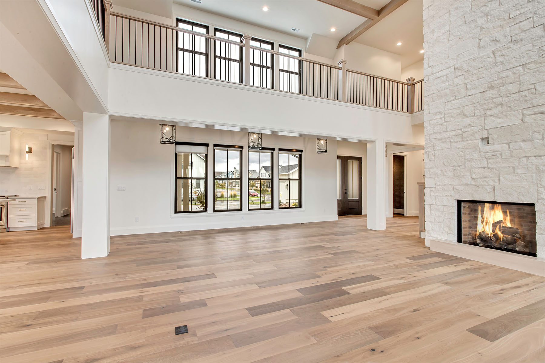 _0032_Living Room 7 – Courtyard