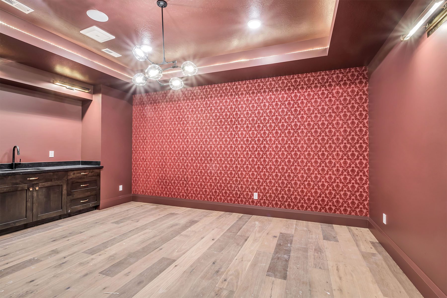 _0060_Basement 8 – Courtyard