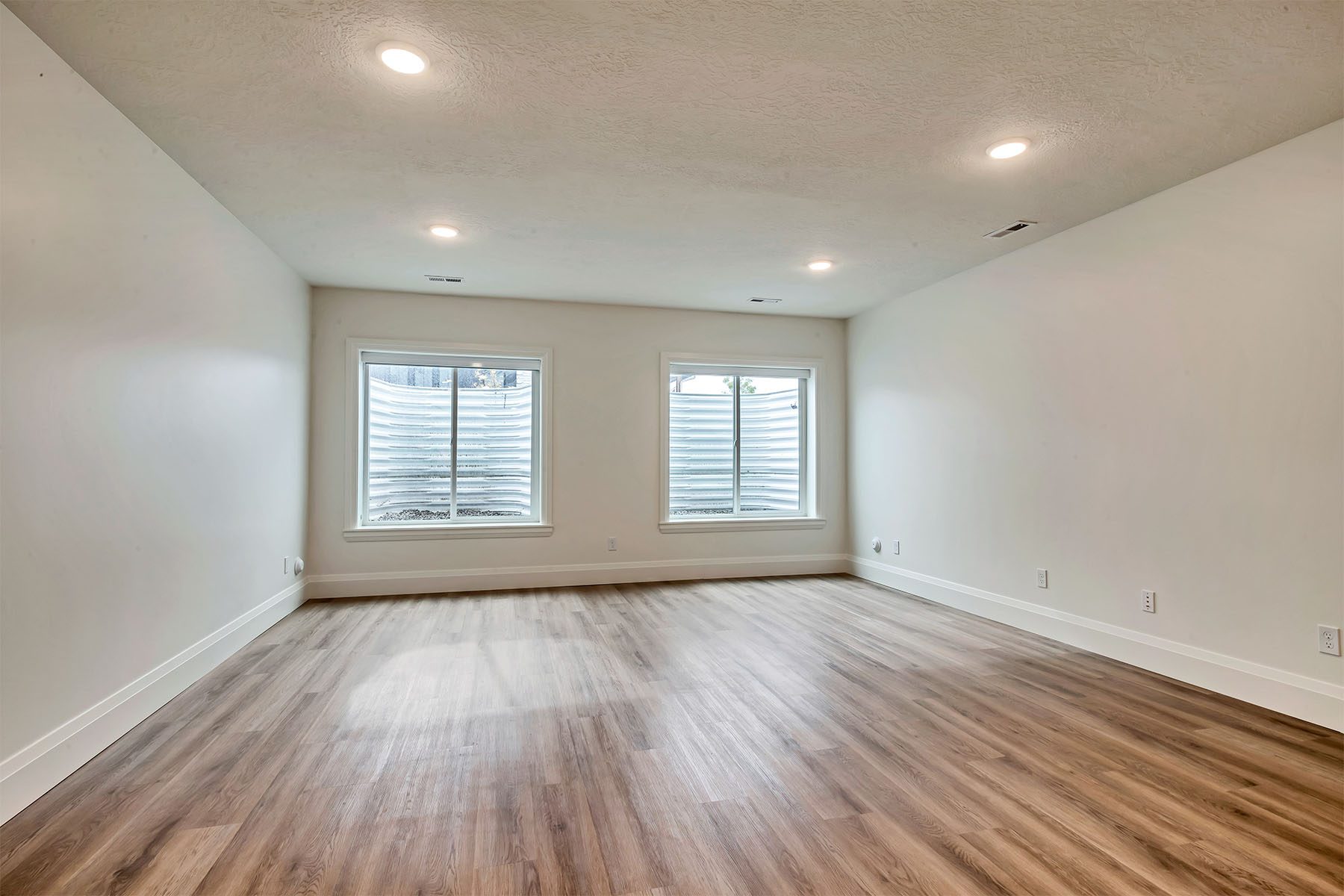 _0066_Basement 2 – Courtyard