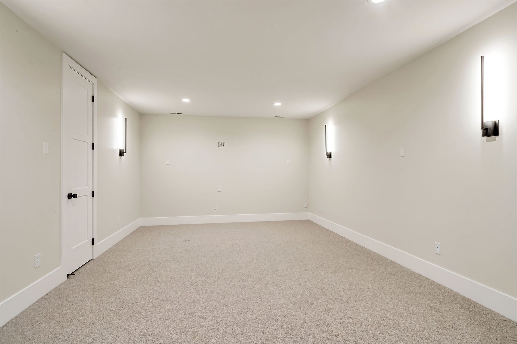 _0059_Basement 8 – Courtyard II