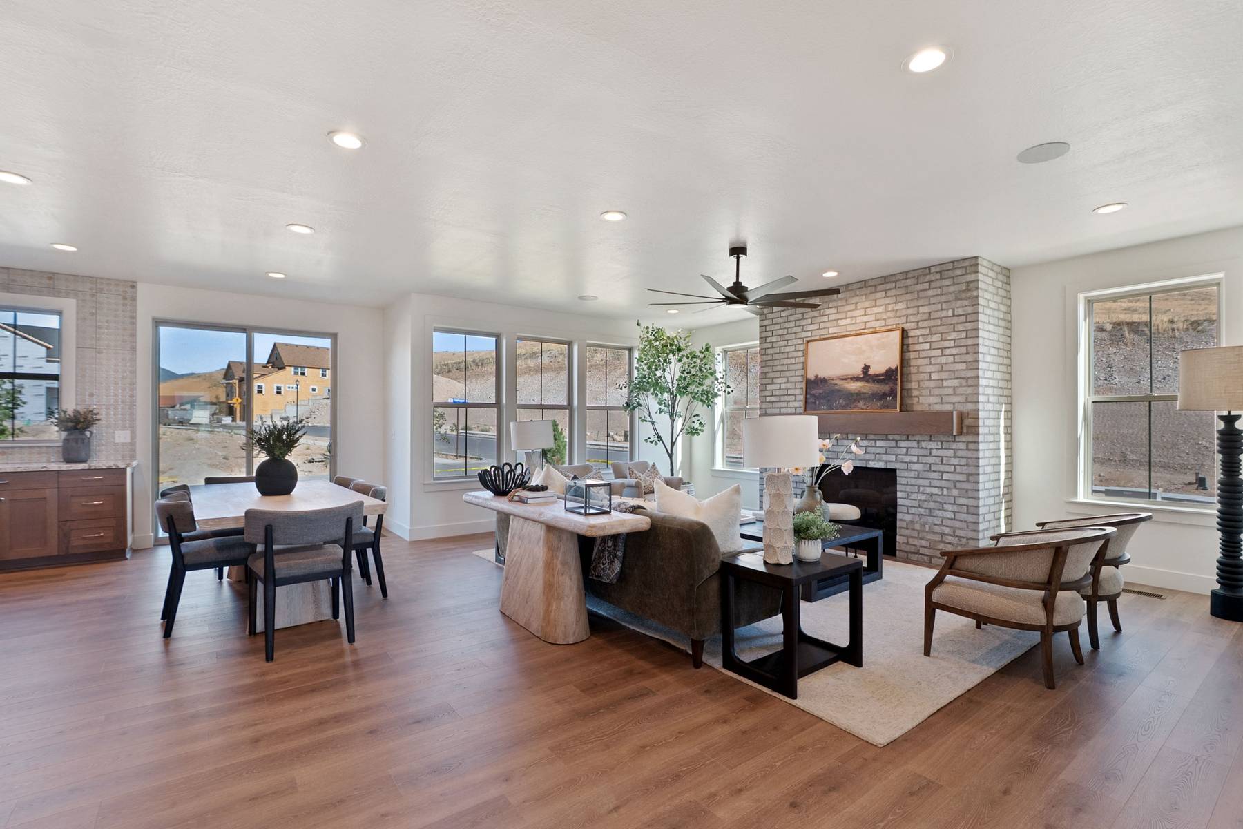 1800x1200_70_1754042686640_1754014272750dsc2695